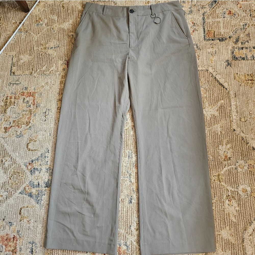 NWOT Zara Khaki Color Flat Front Dress Pants Size XL, Waist 18", Inseam 32
